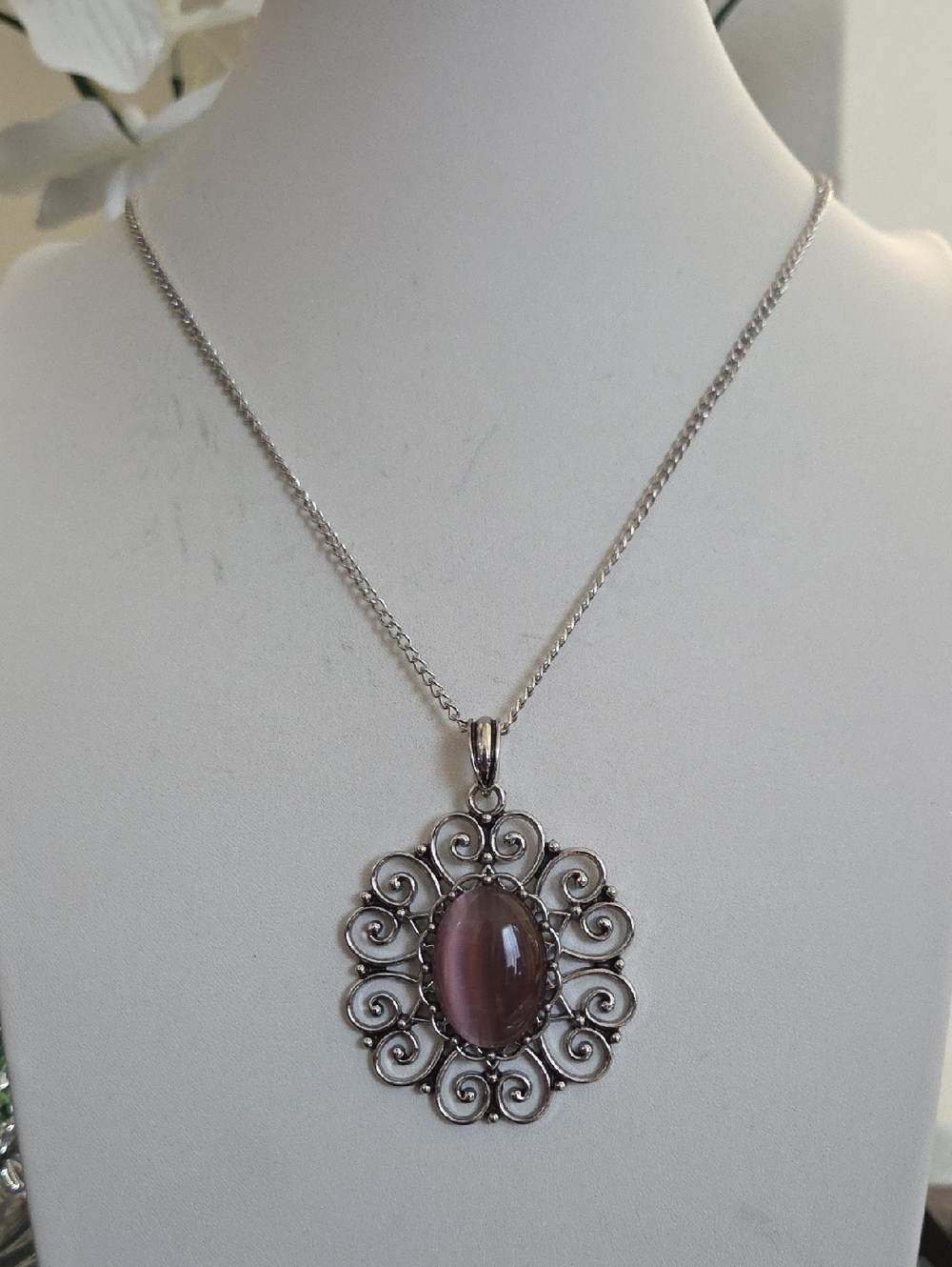 Paparazzi Purple Moonstone Necklace NWT